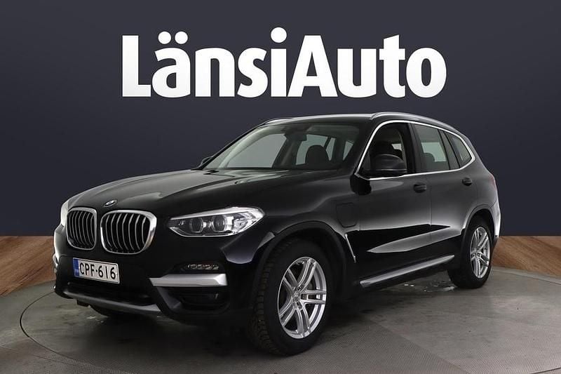 Käytetty 2021 BMW X3 xLine Katumaasturi | 31 890 € (Hyvä tarjous) - Kuva 1/1