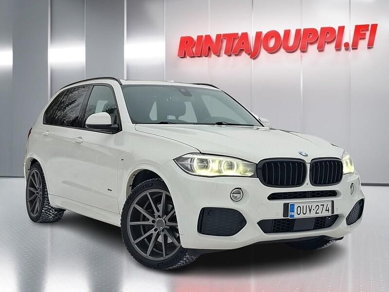 Valkoinen Käytetty 2013 BMW X5 Comfort Edition Katumaasturi | 29 800 € (Perustarjous) - Kuva 1/4