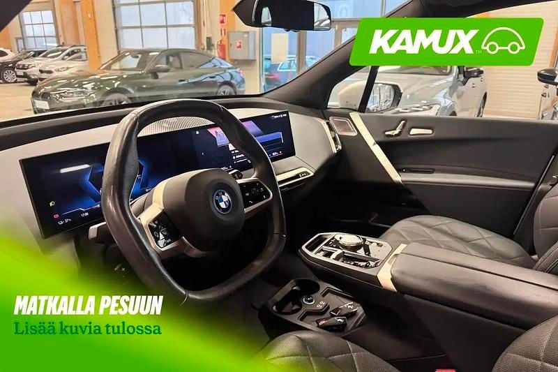 Käytetty BMW iX Comfort Edition 455 kW (619 HP) 2023 Valkoinen Katumaasturi