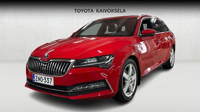 Käytetty Skoda Superb LAURIN & KLEMENT 190 HP (139 kW) 2020 Punainen Farmari