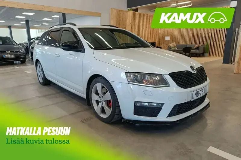 Valkoinen Käytetty 2016 Skoda Octavia RS Sedan | 13 490 € (Supertarjous) - Kuva 1/3