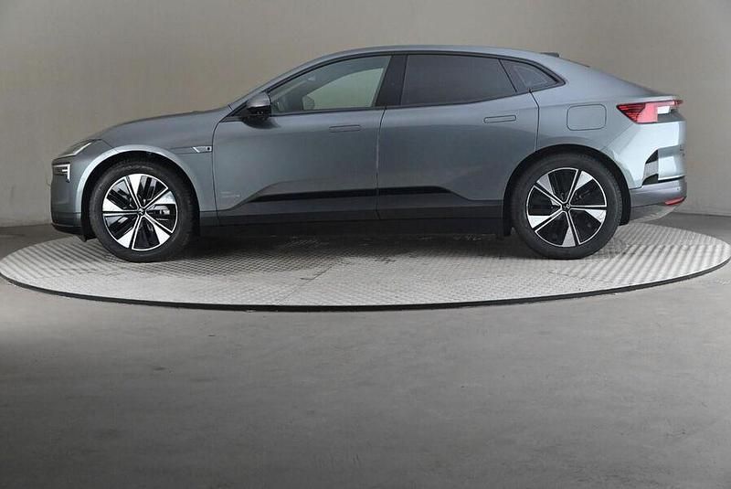 Käytetty Polestar 4 Pilot 200 kW (272 HP) 2025 Katumaasturi