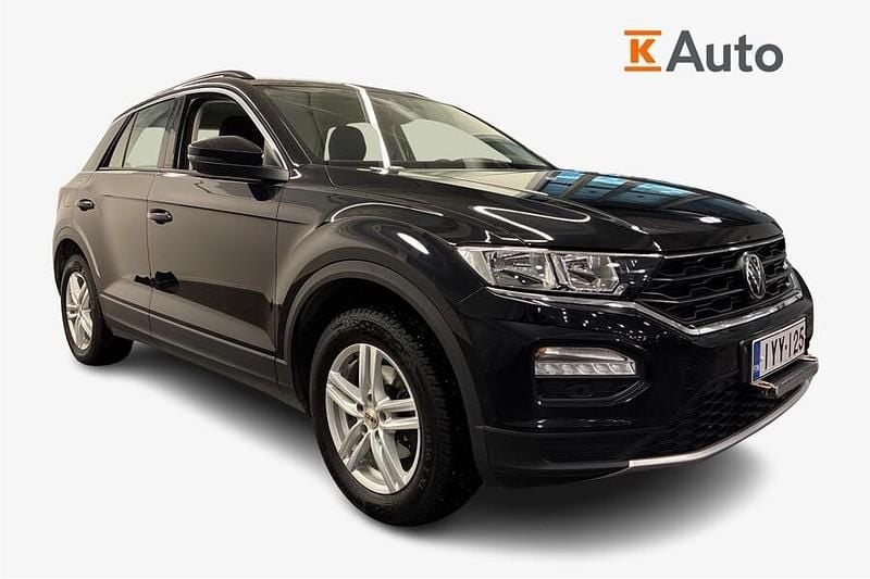 Käytetty VW T-Roc Style 150 HP (110 kW) 2021 Musta Katumaasturi