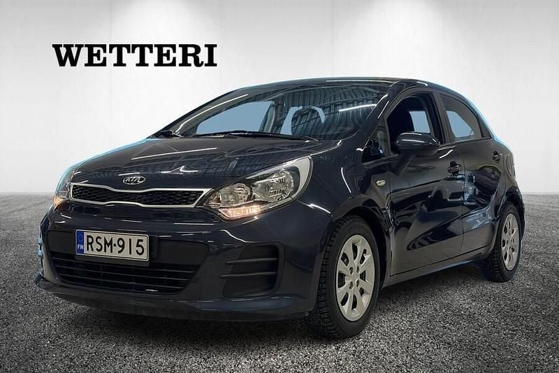 Käytetty Kia Rio LX 84 HP (61 kW) 2016 Viistoperä