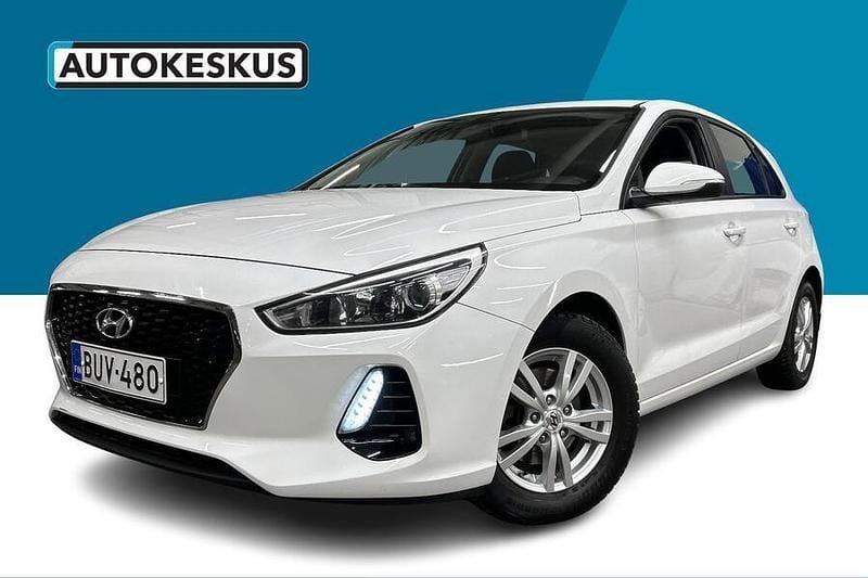 Valkoinen Käytetty 2018 Hyundai i30 Viistoperä | 12 990 € (Perustarjous) - Kuva 1/2