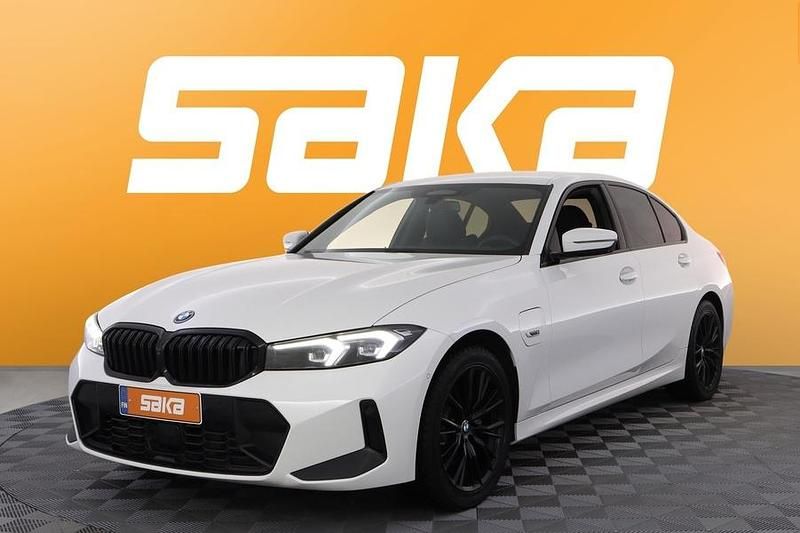 Käytetty BMW 330e Comfort Edition 292 HP (214 kW) 2023 Sedan
