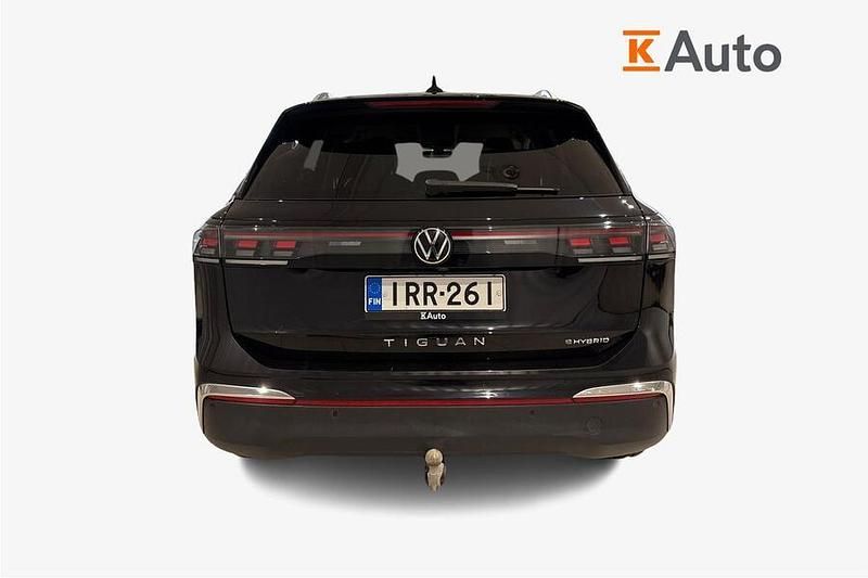 Käytetty VW Tiguan Business 204 HP (150 kW) 2024 Katumaasturi