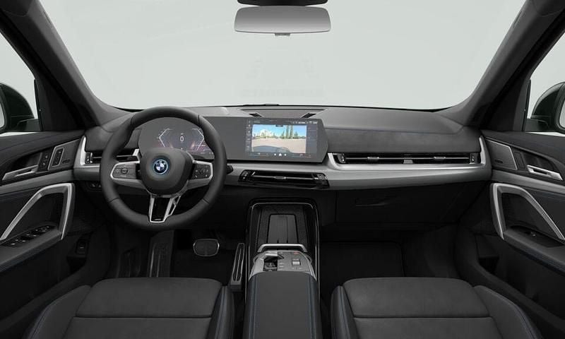 Käytetty BMW iX1 M Sport 230 kW (313 HP) 2025 Musta Katumaasturi