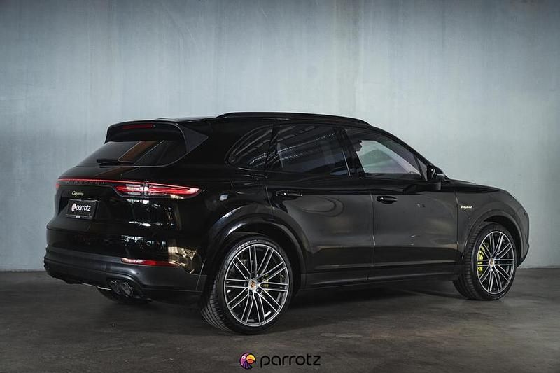 Käytetty Porsche Cayenne 340 HP (250 kW) 2020 Katumaasturi
