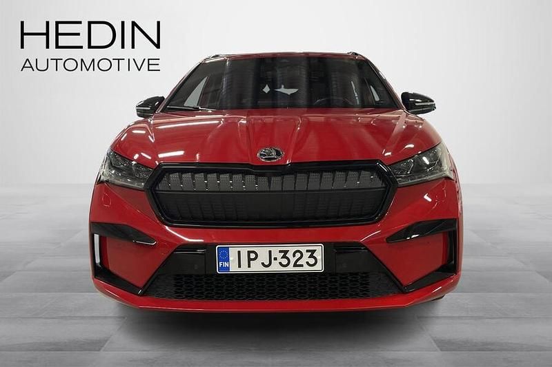 Käytetty Skoda Enyaq iV SportLine 194 kW (265 HP) 2022 Punainen Katumaasturi