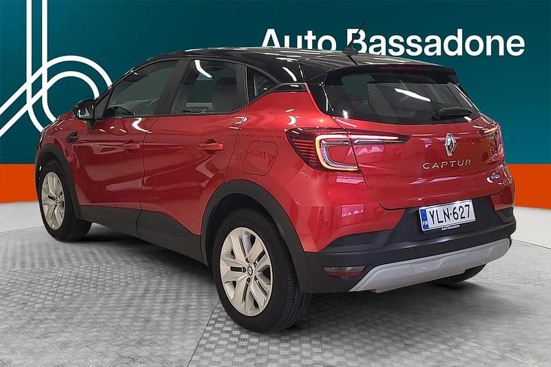 Käytetty Renault Captur Zen 159 HP (116 kW) 2022 Katumaasturi