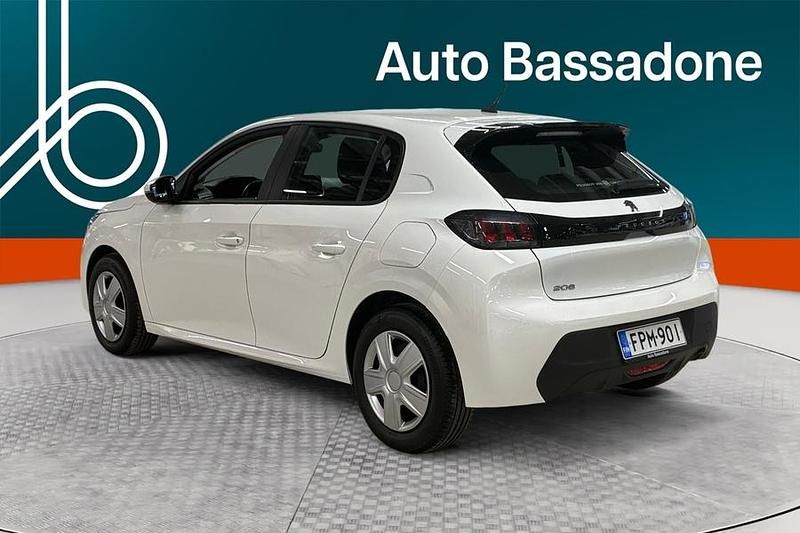 Käytetty Peugeot 208 Active 101 HP (74 kW) 2020 Viistoperä