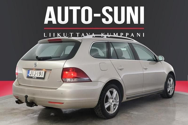 Käytetty VW Golf VII Comfortline 122 HP (89 kW) 2012 Farmari