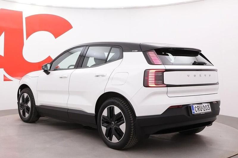 Käytetty Volvo EX30 Plus 200 kW (272 HP) 2024 Valkoinen Katumaasturi