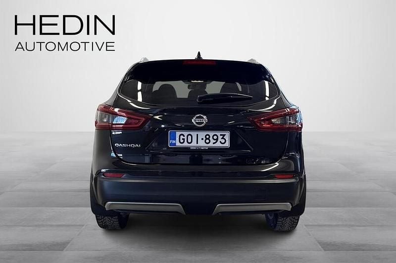 Käytetty Nissan Qashqai Tekna 159 HP (116 kW) 2021 Musta Katumaasturi
