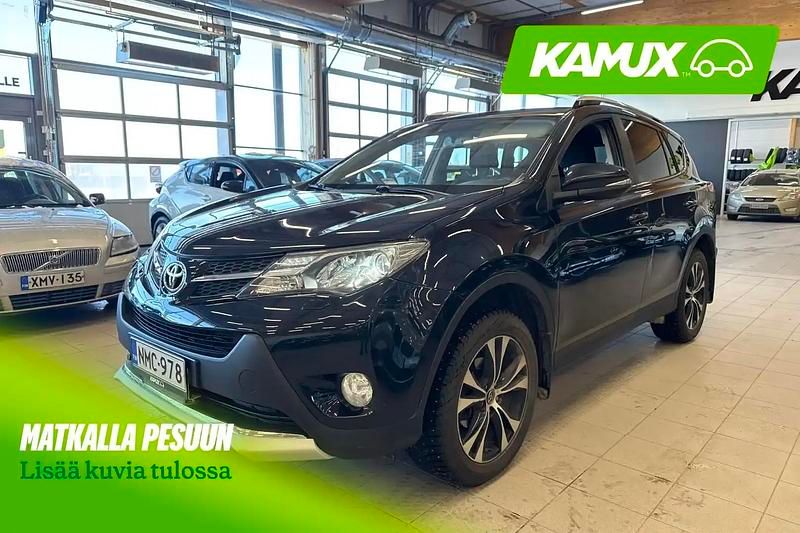 Käytetty Toyota RAV4 Multidrive S 152 HP (111 kW) 2015 Sininen Katumaasturi
