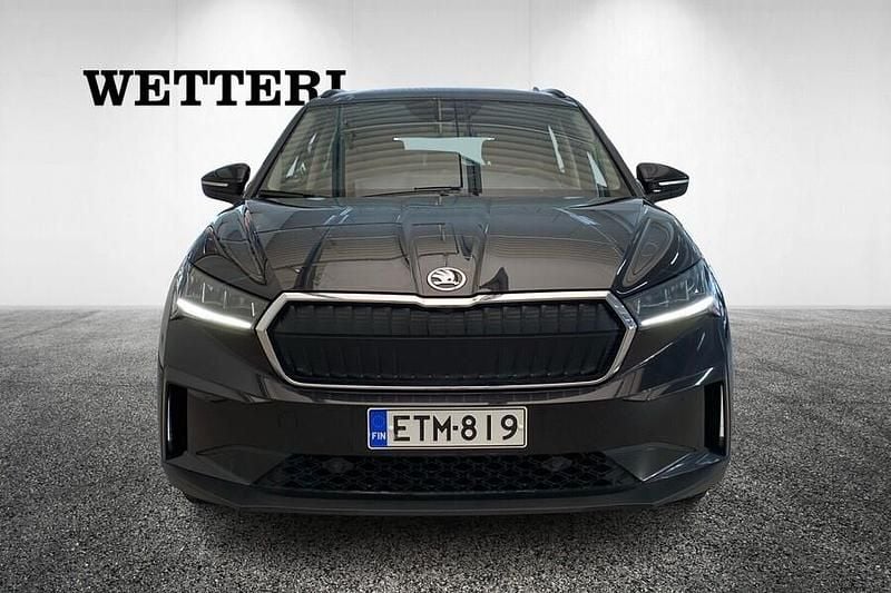 Käytetty Skoda Enyaq iV 132 kW (180 HP) 2021 Musta Katumaasturi