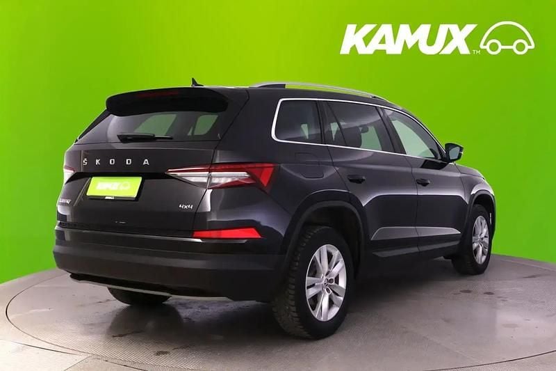 Käytetty Skoda Kodiaq Ambition 150 HP (110 kW) 2022 Musta Katumaasturi