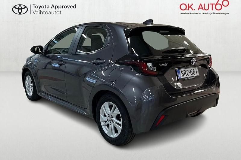 Käytetty Toyota Yaris Hybrid Active 116 HP (85 kW) 2024 Viistoperä