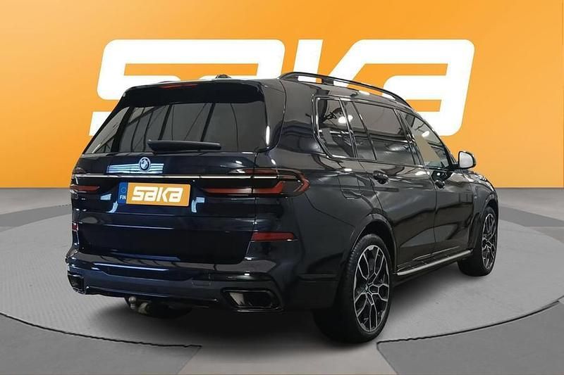 Käytetty BMW X7 M Sport 340 HP (250 kW) 2023 Katumaasturi