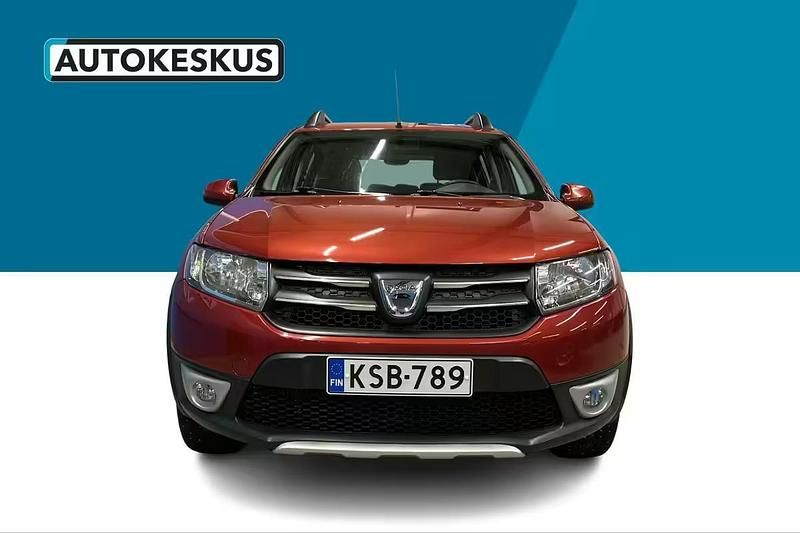 Käytetty Dacia Sandero Prestige 90 HP (66 kW) 2016 Viistoperä