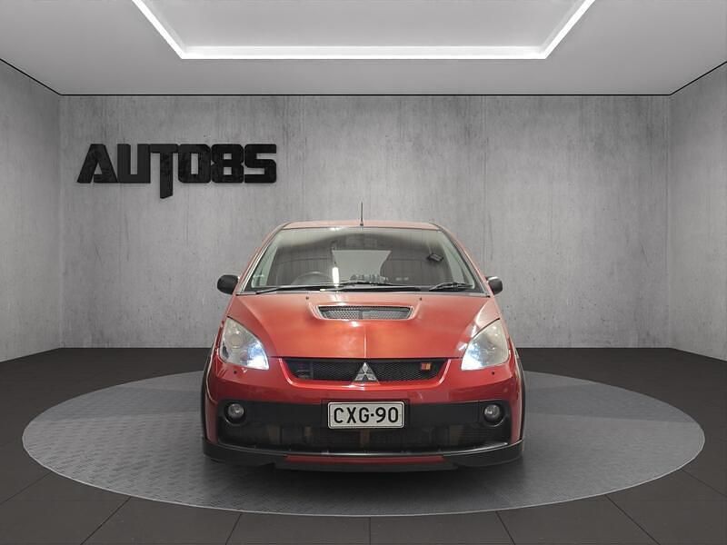 Käytetty Mitsubishi Colt 230 HP (169 kW) 2007 Viistoperä