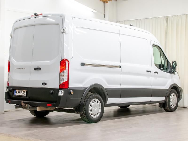 Käytetty Ford Transit Trend 129 HP (94 kW) 2023 Valkoinen Van