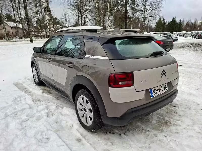 Käytetty Citroën C4 Cactus Feel 82 HP (60 kW) 2014 Harmaa Viistoperä