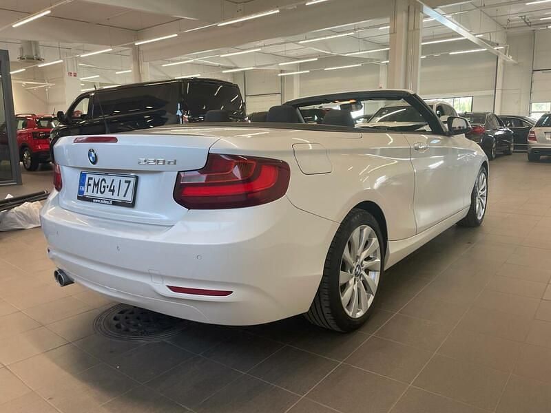 Käytetty BMW 220 M Sport 258 HP (189 kW) 2015 Valkoinen Avoauto