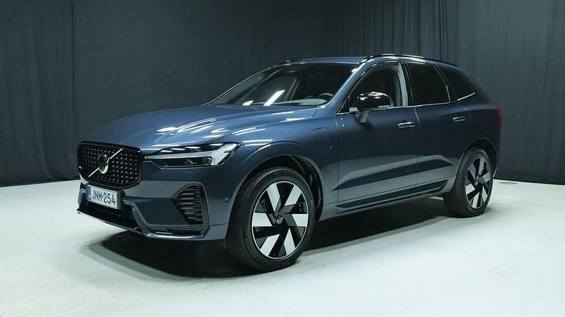Sininen Uusi 2025 Volvo XC60 Ultra Katumaasturi | 67 900 € (Kallis) - Kuva 1/3