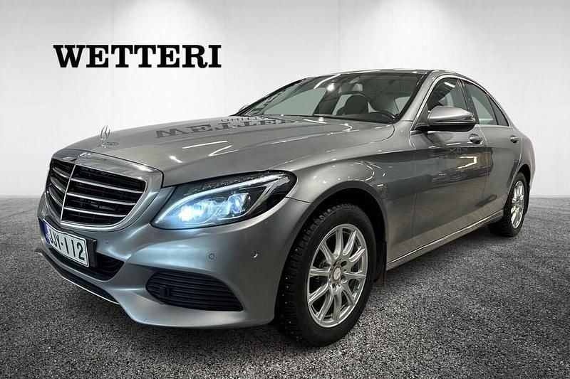Harmaa Käytetty 2016 Mercedes C220 Business Sedan | 13 900 € (Perustarjous) - Kuva 1/4