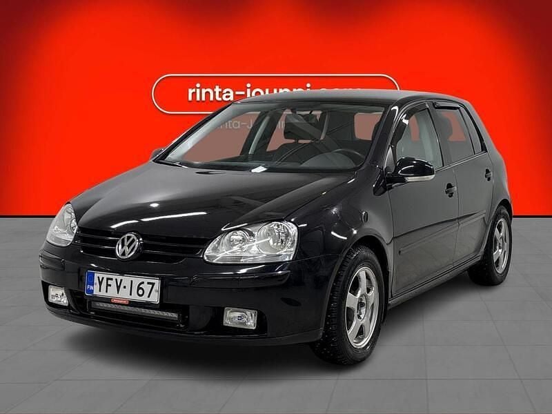 Musta Käytetty 2005 VW Golf IV Comfortline Viistoperä | 3 900 € - Kuva 1/3