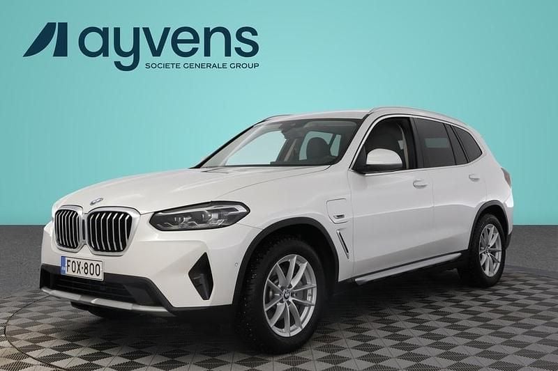 Valkoinen Käytetty 2021 BMW X3 Katumaasturi | 34 900 € (Perustarjous) - Kuva 1/4