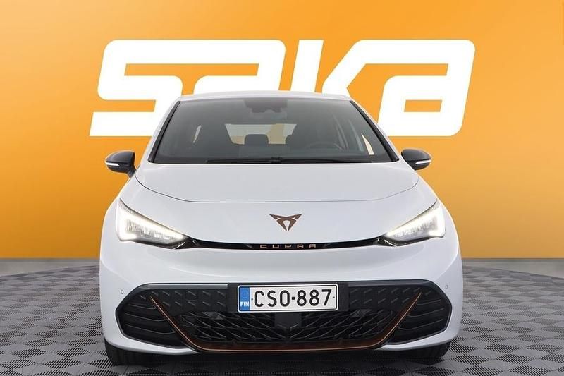 Käytetty Cupra Born e-Boost 169 kW (231 HP) 2025 Viistoperä