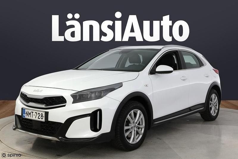 Käytetty 2023 Kia XCeed EX Katumaasturi | 25 940 € (Perustarjous) - Kuva 1/1