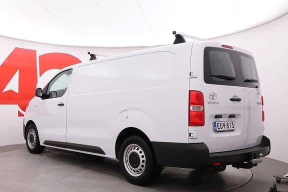 Käytetty Toyota Proace Edition 144 HP (105 kW) 2023 Valkoinen Tila-auto