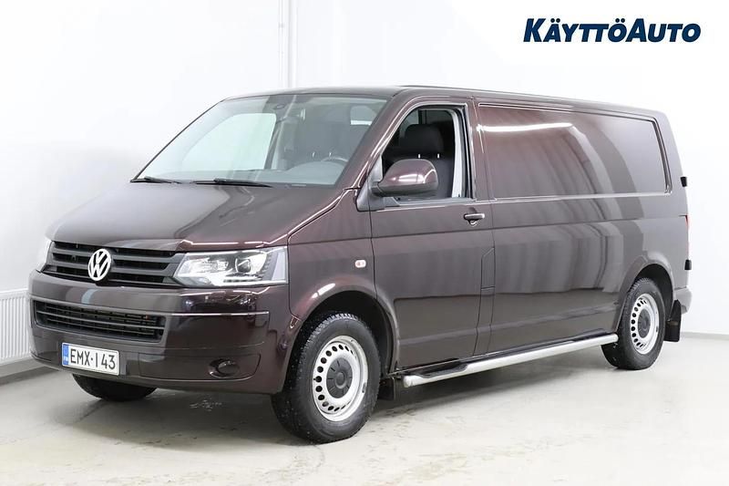 Käytetty VW T5 179 HP (131 kW) 2014 Violetti Van