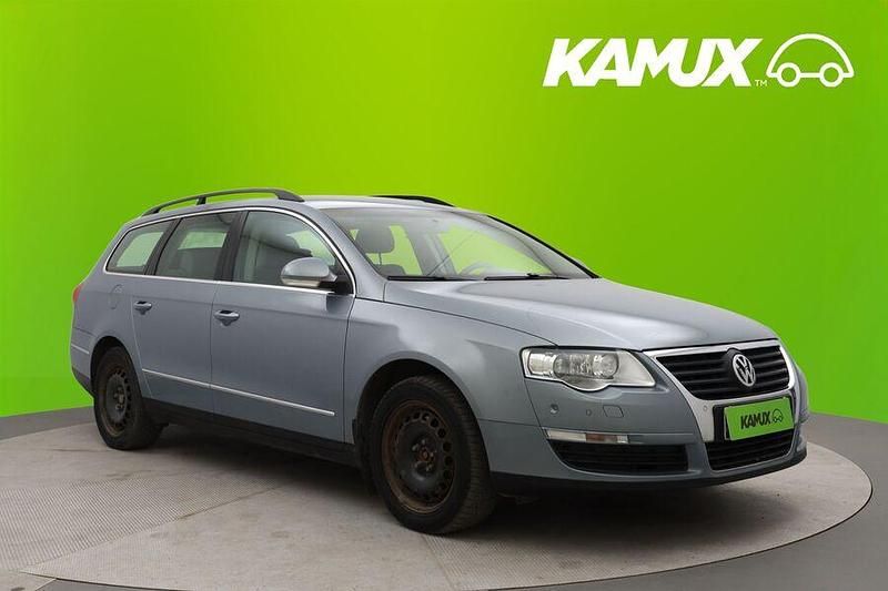 Hopea / harmaa Käytetty 2009 VW Passat Comfortline Farmari | 5 900 € - Kuva 1/3