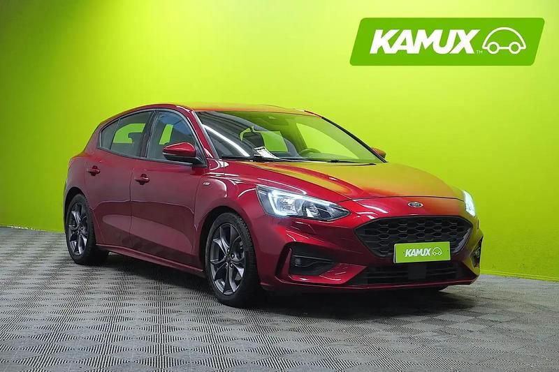 Käytetty Ford Focus ST-Line 120 HP (88 kW) 2019 Punainen Sedan