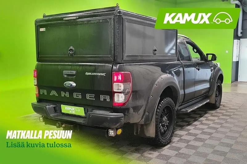 Käytetty Ford Ranger Wildtrack 212 HP (155 kW) 2019 Musta Nouto