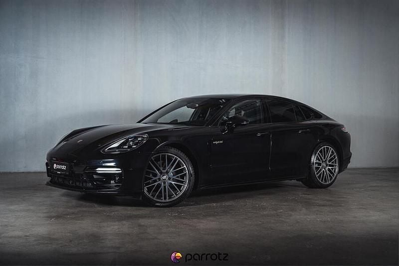Käytetty 2022 Porsche Panamera Viistoperä | 89 980 € - Kuva 1/4