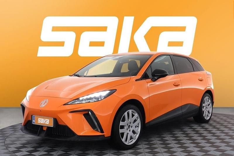 Käytetty MG MG4 EV Luxury 150 kW (204 HP) 2023 Viistoperä