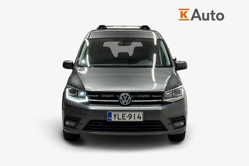 Käytetty VW Caddy Maxi Trendline 102 HP (75 kW) 2019 Harmaa Tila-auto