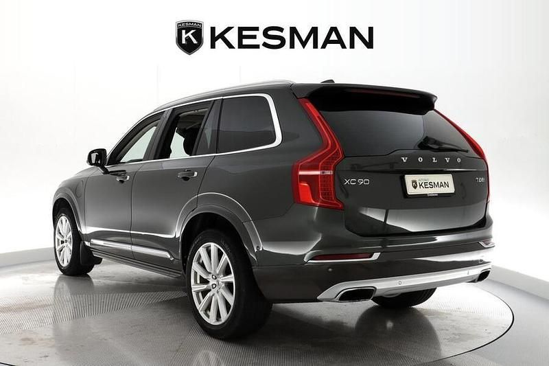 Käytetty Volvo XC90 Inscription 320 HP (235 kW) 2017 Katumaasturi