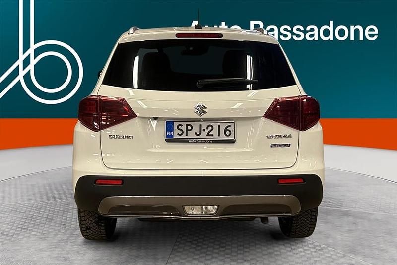 Käytetty Suzuki Vitara GL 129 HP (94 kW) 2024 Katumaasturi