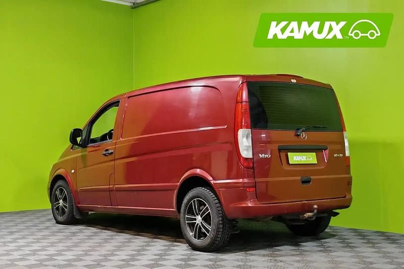 Käytetty Mercedes Vito 150 HP (110 kW) 2007 Punainen