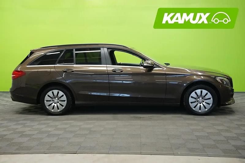 Käytetty Mercedes C250 204 HP (150 kW) 2015 Farmari