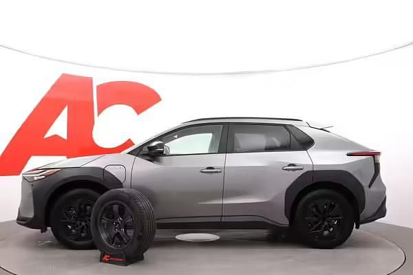 Käytetty Cupra Born 150 kW (204 HP) 2022 Viistoperä