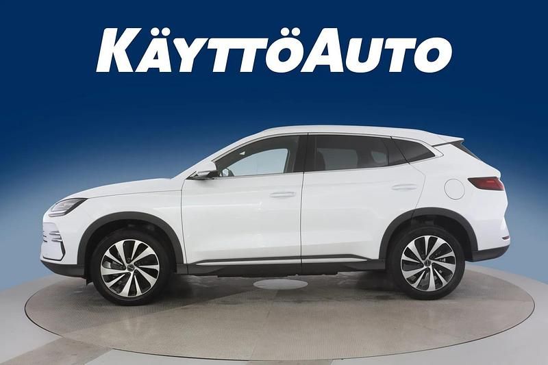 Uusi BYD Seal U Design 238 kW (324 HP) 2025 Val Katumaasturi