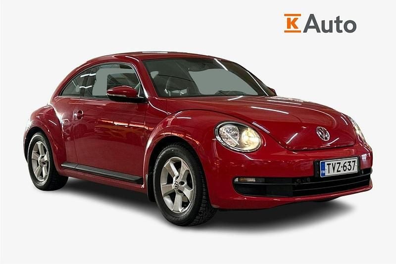Käytetty VW Beetle 103 HP (75 kW) 2012 Punainen Viistoperä